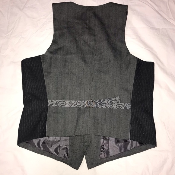 Gray Button Down Vest size Large - Picture 2 of 6